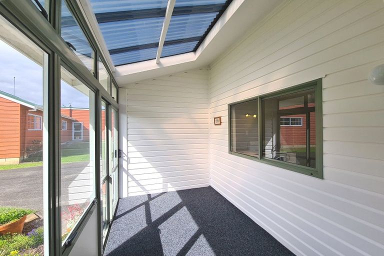 Photo of property in 6 Courthouse Lane, Coromandel, 3506