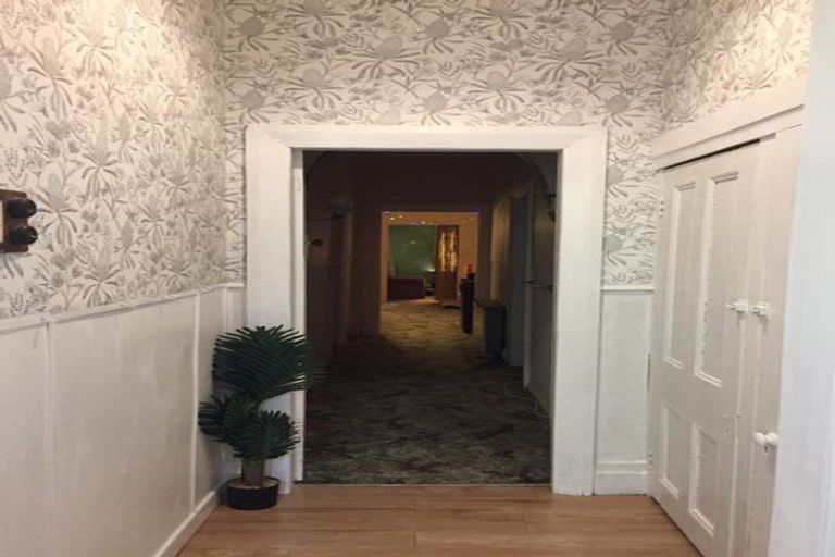 Photo of property in 32 Forest Street, Tapanui, 9522