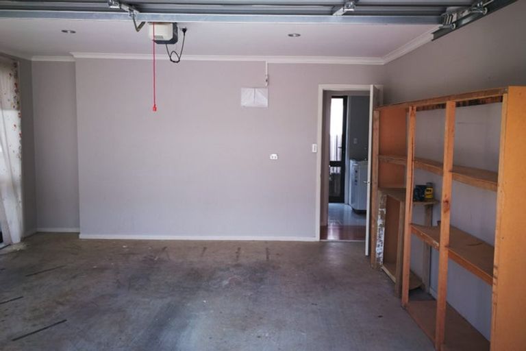 Photo of property in 26a Raleigh Road, Northcote, Auckland, 0627