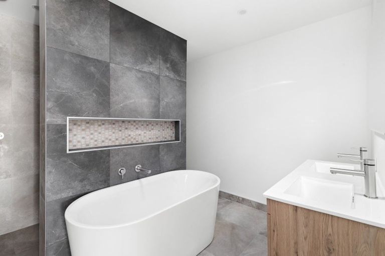 Photo of property in 7 Kaihuia Lane, Clevedon, 2582