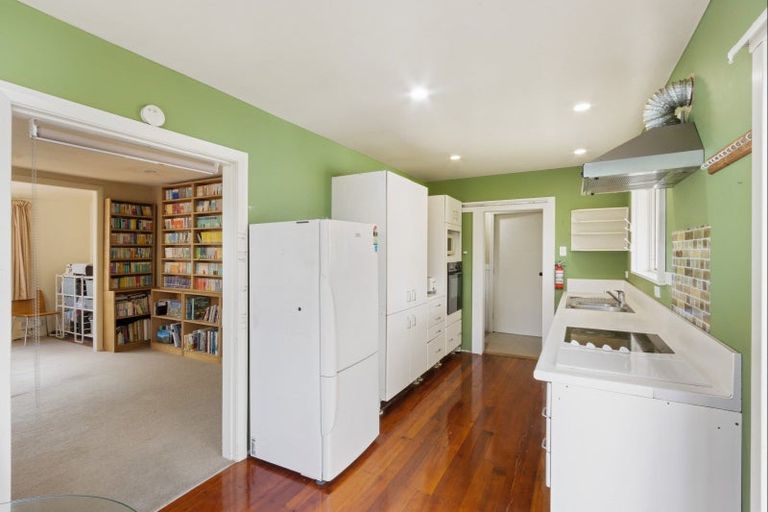 Photo of property in 27 Rutherford Road, Marewa, Napier, 4110