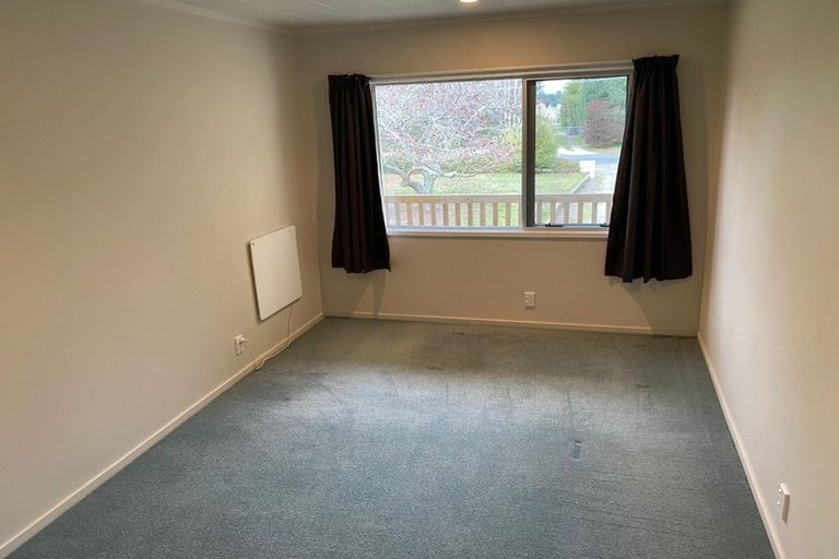 Photo of property in 17 Valentine Road, Bridge Pa, Hastings, 4175