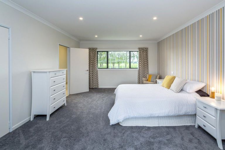 Photo of property in 2/53 Jellicoe Street, Greytown, 5712