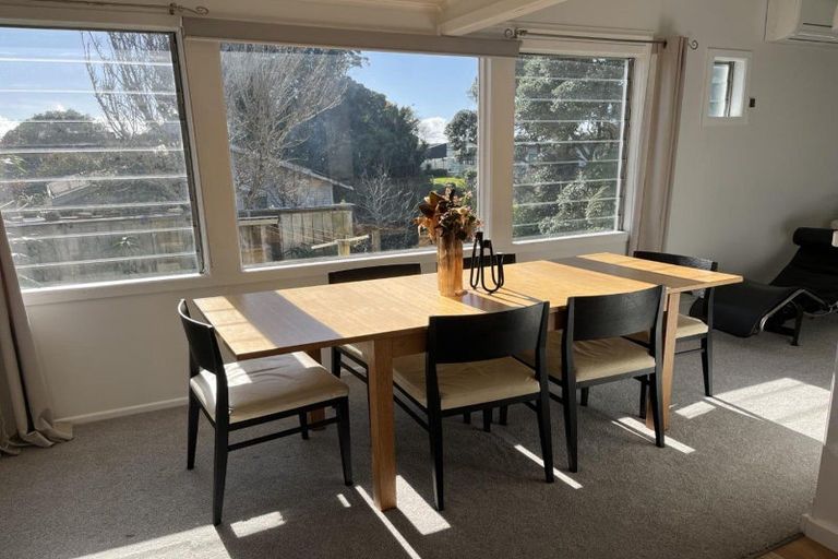 Photo of property in 104 Fulford Street, New Plymouth, 4310