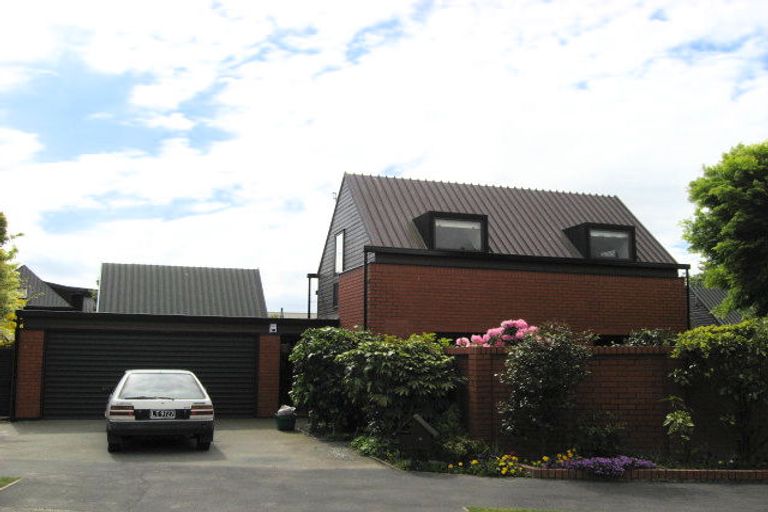 Photo of property in 4 Frith Place, Burnside, Christchurch, 8053