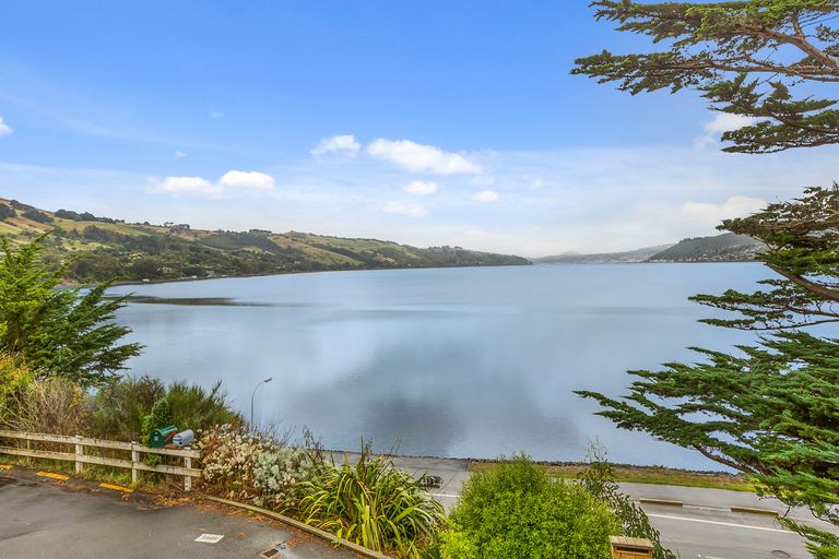 Photo of property in 14 Bewley Avenue, Macandrew Bay, Dunedin, 9014