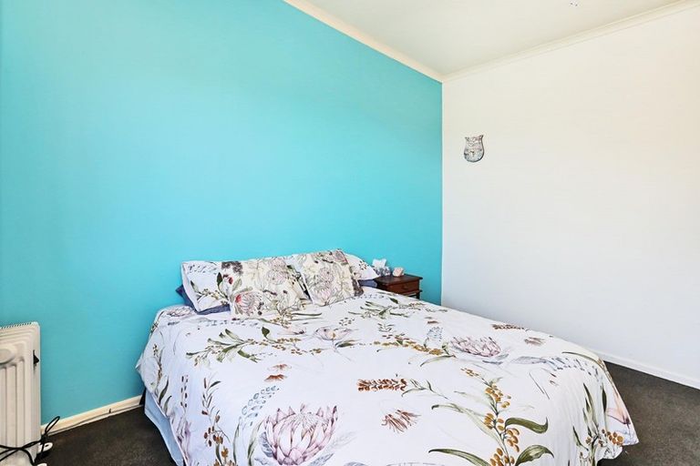 Photo of property in 124 Moulson Street, Strathern, Invercargill, 9812