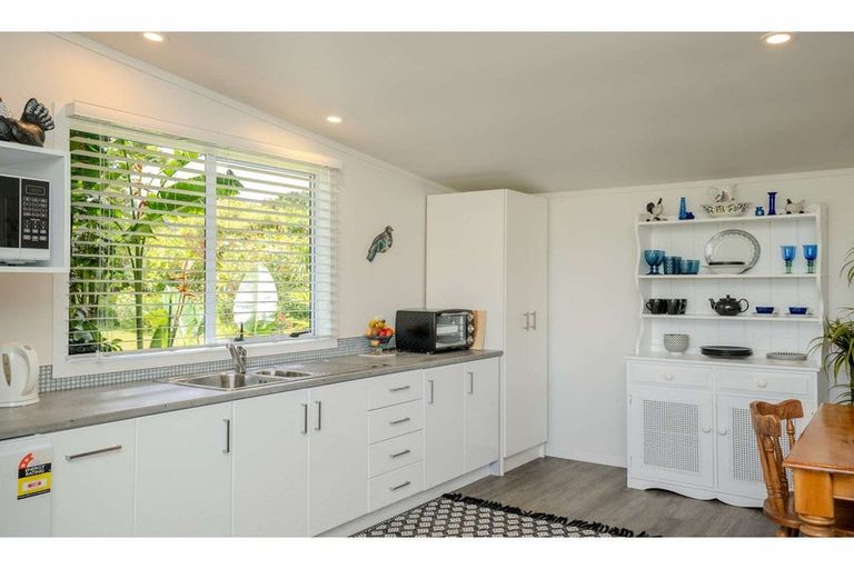 Photo of property in 17 Pickmere Lane, Kerikeri, 0230