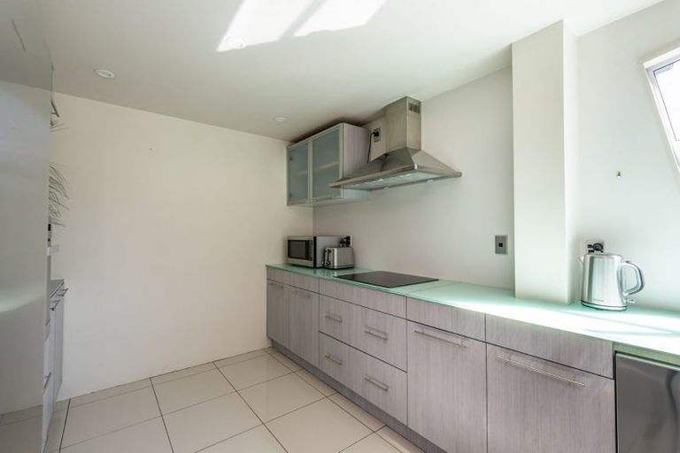 Photo of property in Hb Apartments, 5/3 Holland Street, Te Aro, Wellington, 6011