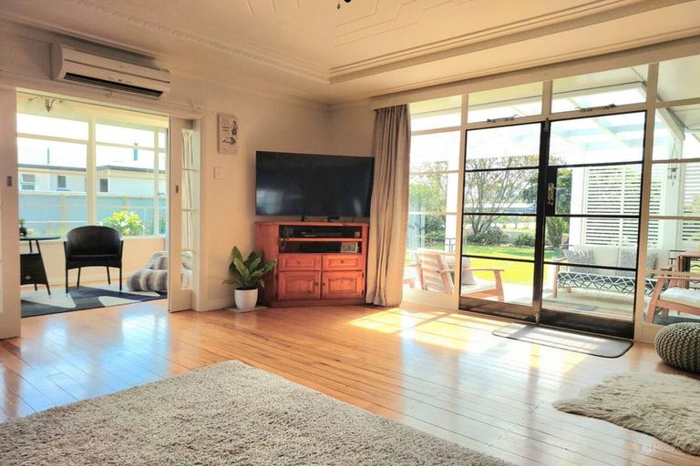 Photo of property in 57 Mill Road, Waimate, 7924