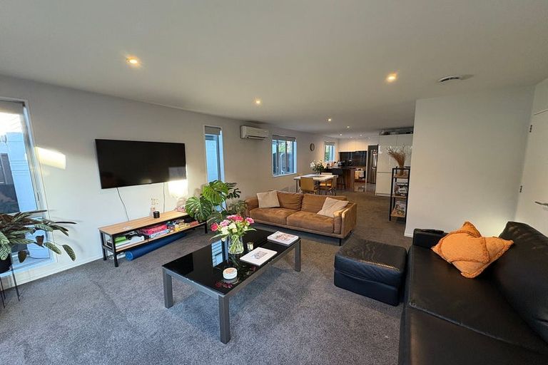 Photo of property in 2/27 Sherborne Street, St Albans, Christchurch, 8014