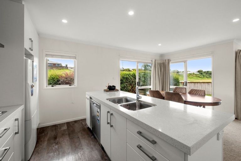 Photo of property in 8a Cannell Farm Drive, Te Puke, 3119