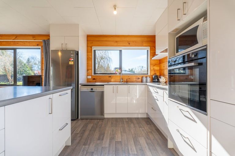 Photo of property in 9 Burdon Road, Woodbury, Geraldine, 7991