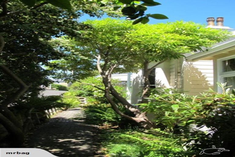 Photo of property in 12 Heriot Row, Dunedin Central, Dunedin, 9016