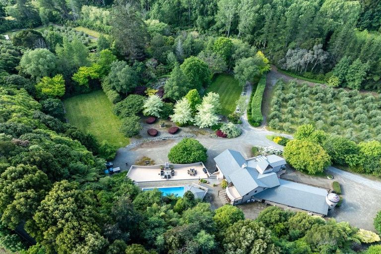 Photo of property in 245 Ngatiawa Road, Reikorangi, Waikanae, 5391