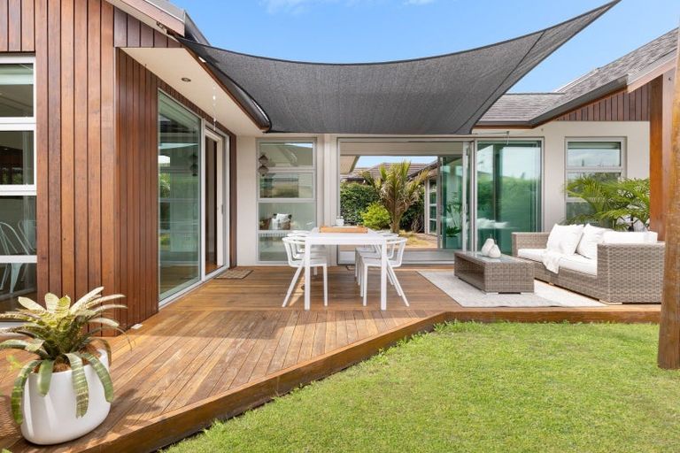 Photo of property in 10 Palazzo Drive, Papamoa Beach, Papamoa, 3118