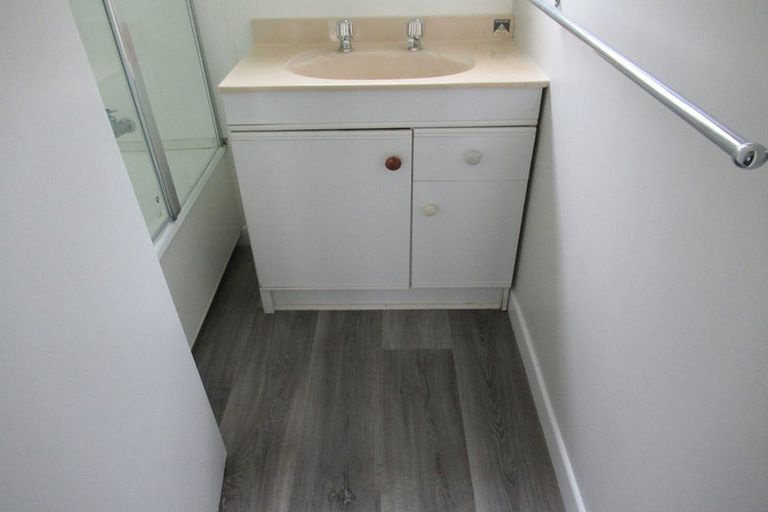 Photo of property in 8 Hinemoa Street, Levin, 5510