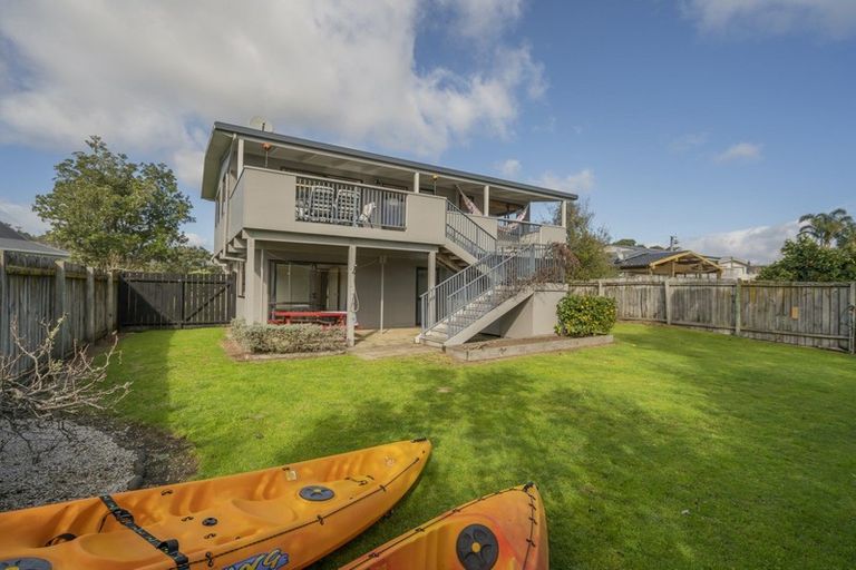 Photo of property in 62 Oyster Drive, Cooks Beach, Whitianga, 3591