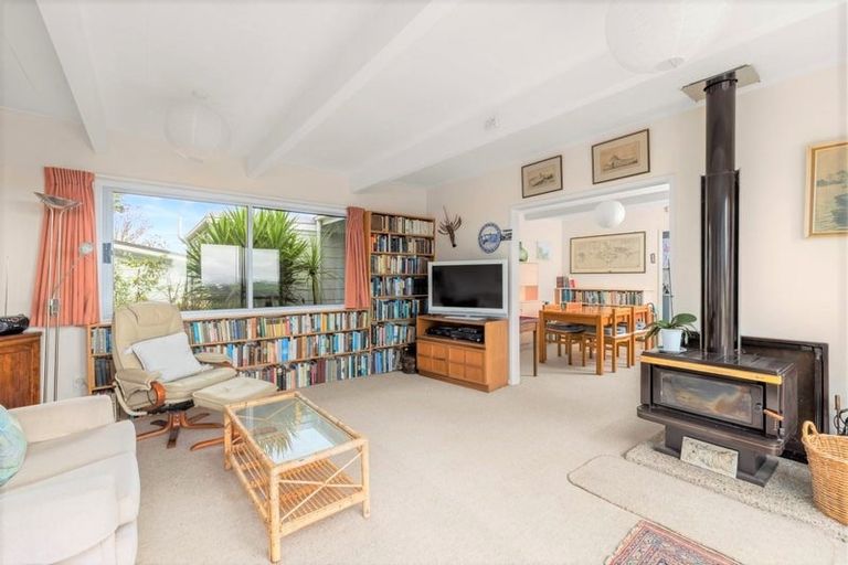 Photo of property in 38 Goffe Drive, Haruru, 0204