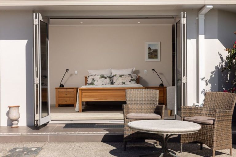 Photo of property in 16 Gunbar Drive, Welcome Bay, Tauranga, 3175