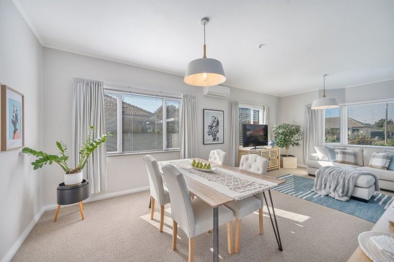 Photo of property in 27a Nuffield Avenue, Marewa, Napier, 4110