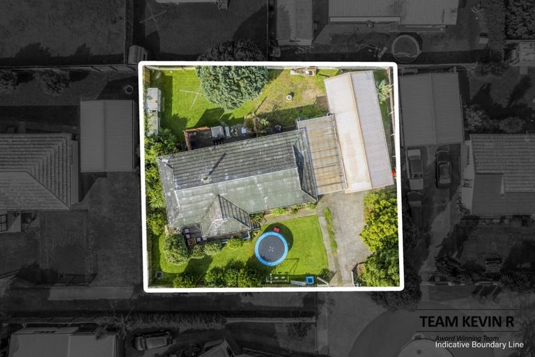 Photo of property in 14 Le Havre Place, Takanini, 2112