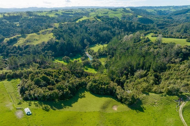 Photo of property in 67 Fraser Road, Kawakawa, 0210