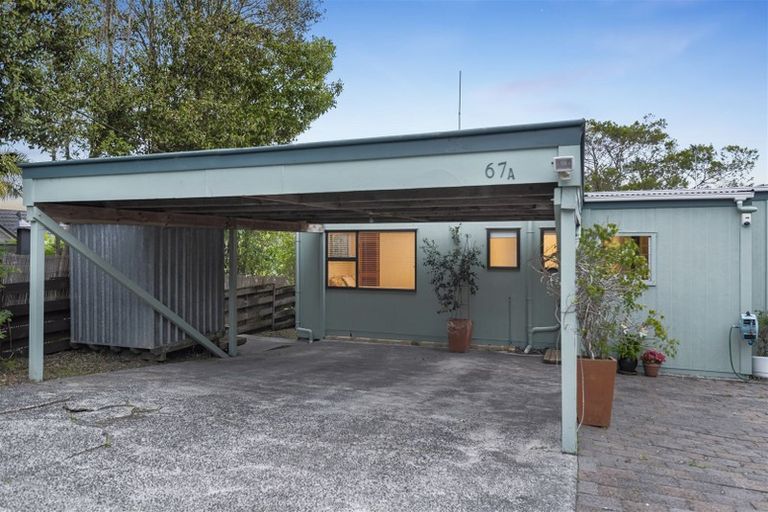 Photo of property in 1/67 Browns Bay Road, Browns Bay, Auckland, 0630