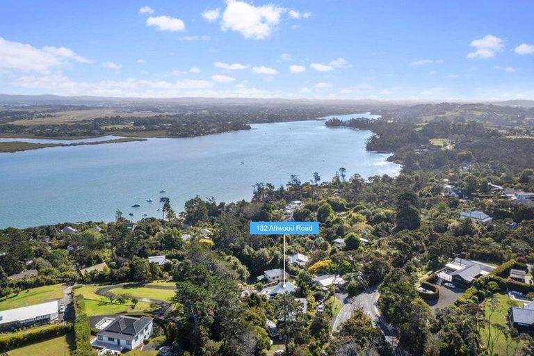 Photo of property in 132 Attwood Road, Paremoremo, Auckland, 0632