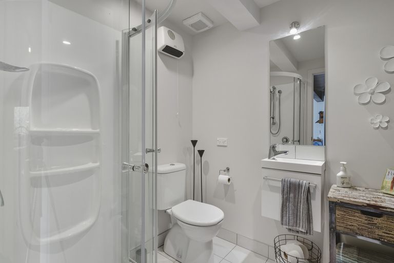 Photo of property in 4 Mcintosh Road, Brighton, Dunedin, 9035