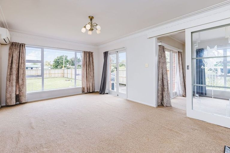 Photo of property in 1/147 Old Wairoa Road, Papakura, 2110