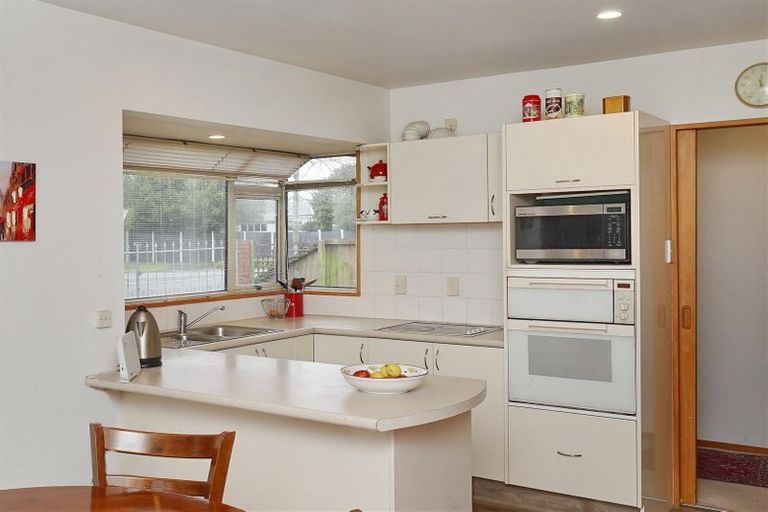 Photo of property in 243b Wairakei Road, Bryndwr, Christchurch, 8053