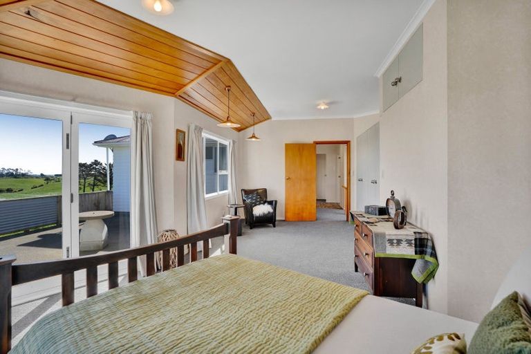 Photo of property in 84 Ohanga Road, Onaero, Waitara, 4383