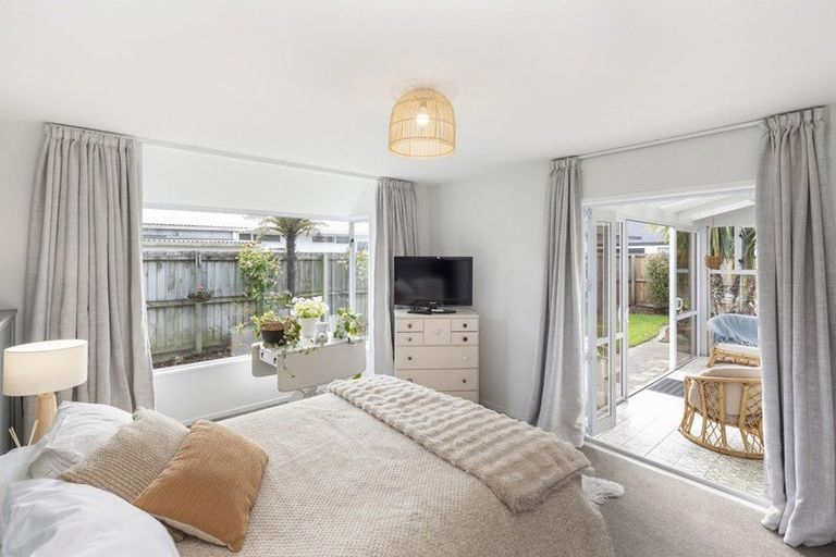 Photo of property in 1/15 Boon Street, Sydenham, Christchurch, 8023