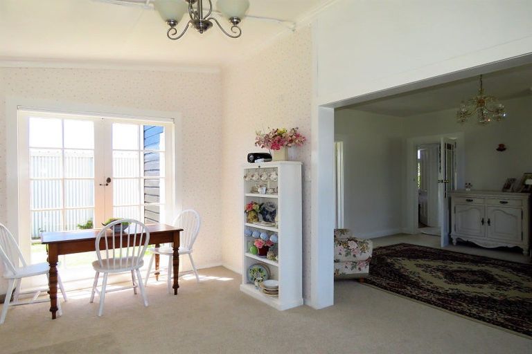 Photo of property in 44 Adderley Street, Westport, 7825