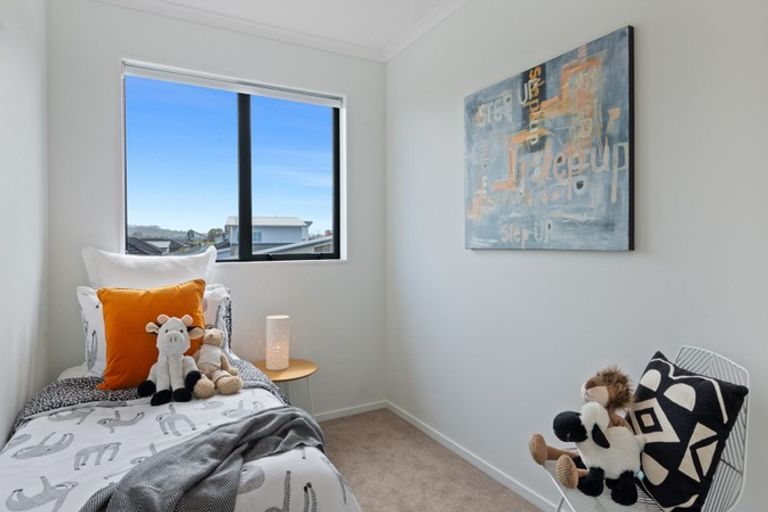 Photo of property in 56 Pepene Avenue, Takanini, 2112