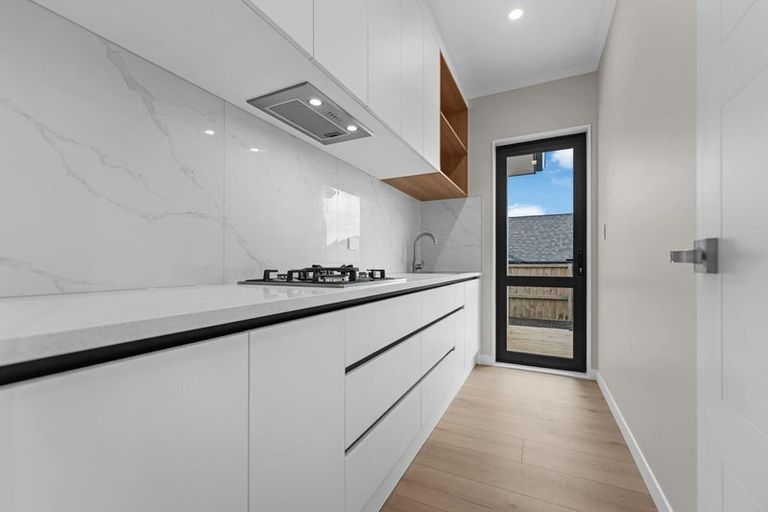 Photo of property in 2 Piedmonte Avenue, Pokeno, 2402