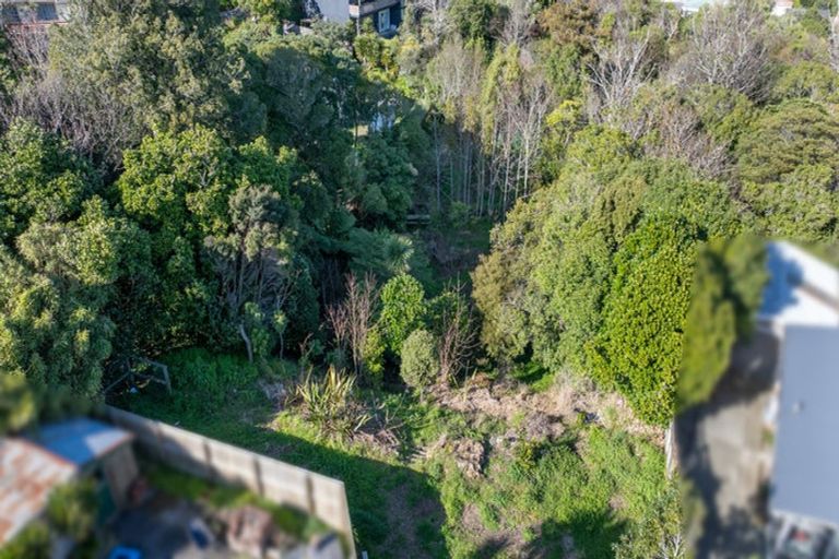 Photo of property in 16a Arawhata Street, Ranui, Porirua, 5024