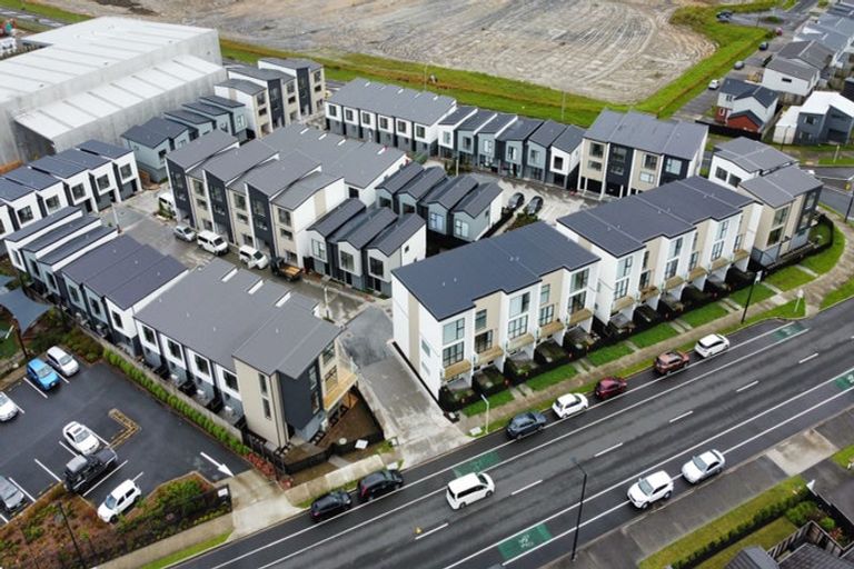 Photo of property in 5c Colin Chester Drive, Silverdale, 0932