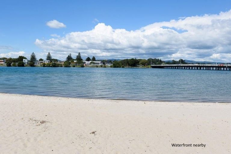 Photo of property in 40 Ngatai Road, Otumoetai, Tauranga, 3110