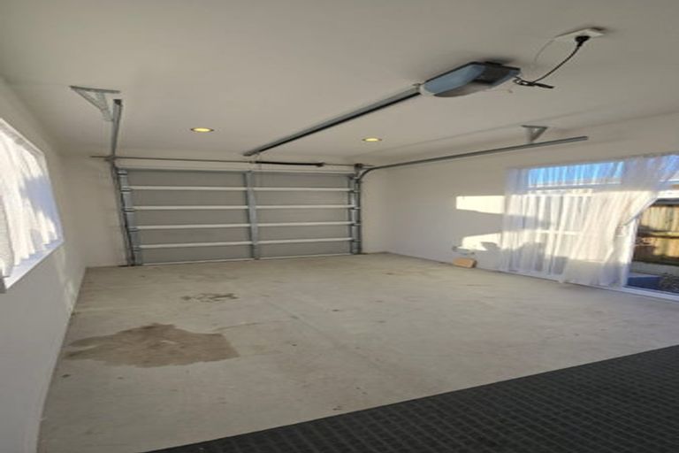 Photo of property in 3 Susanne Place, Pakuranga, Auckland, 2010