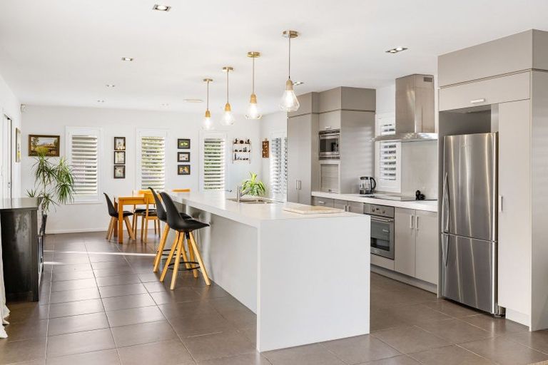 Photo of property in 2 Lamia Grove, Papamoa Beach, Papamoa, 3118