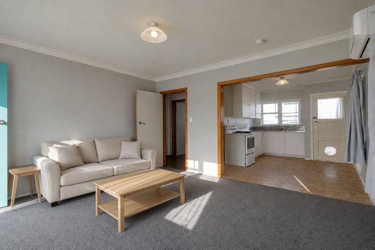 Photo of property in 6/64 Gibbons Street, Ebdentown, Upper Hutt, 5018