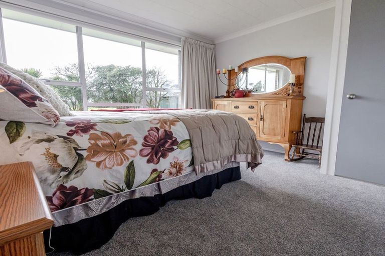 Photo of property in 390 Robertson Road, Harihari, 7884