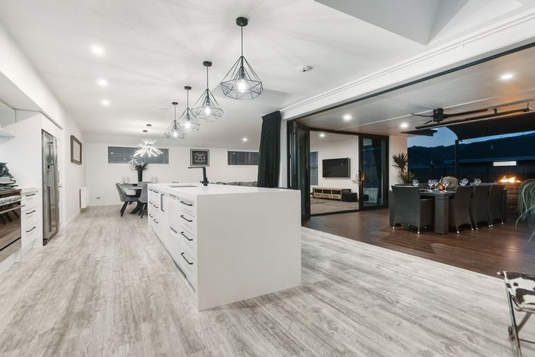 Photo of property in 6 Hortons Way, Cromwell, 9310