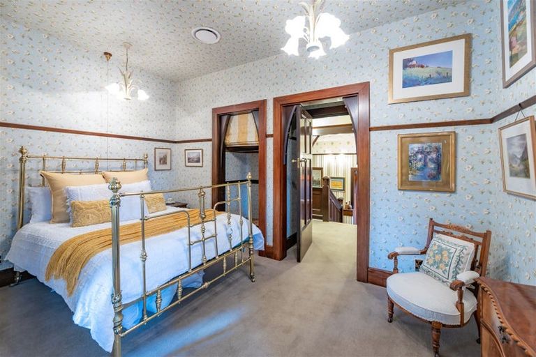 Photo of property in 283 Papanui Road, Merivale, Christchurch, 8052