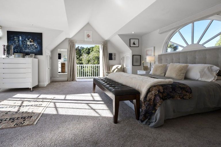 Photo of property in 14 Homewood Avenue, Karori, Wellington, 6012