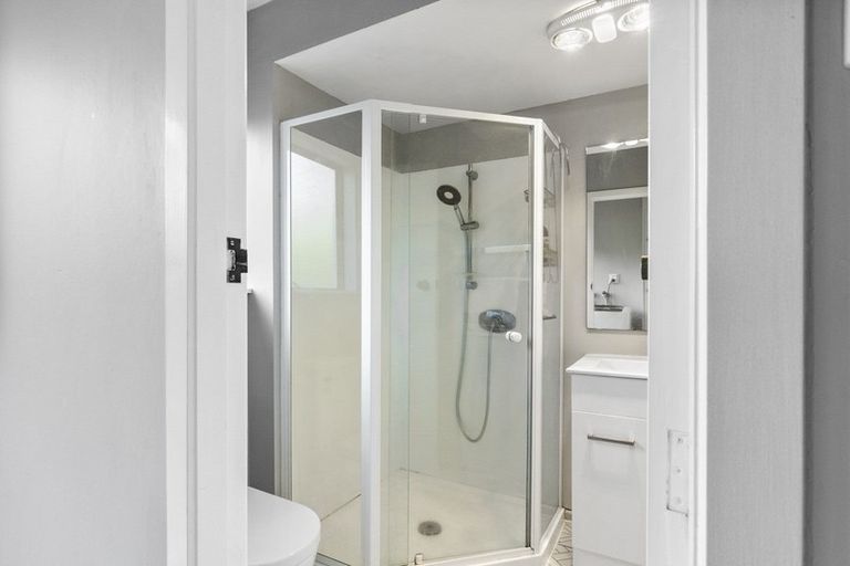 Photo of property in 65 Hooker Avenue, Chedworth, Hamilton, 3210