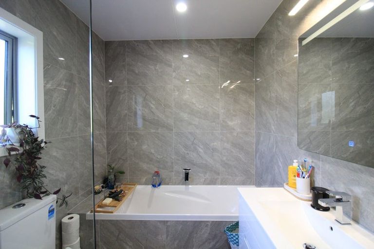 Photo of property in 8c Awamutu Grove, Waiwhetu, Lower Hutt, 5010