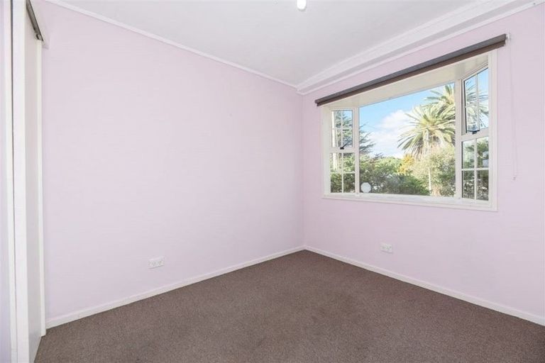 Photo of property in 2 Walters Road, Mount Wellington, Auckland, 1062